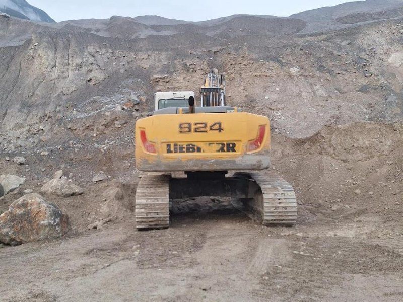 Liebherr R924C HD-SL