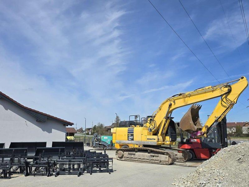 Komatsu PC240 NLC-11 Hydraulikbagger