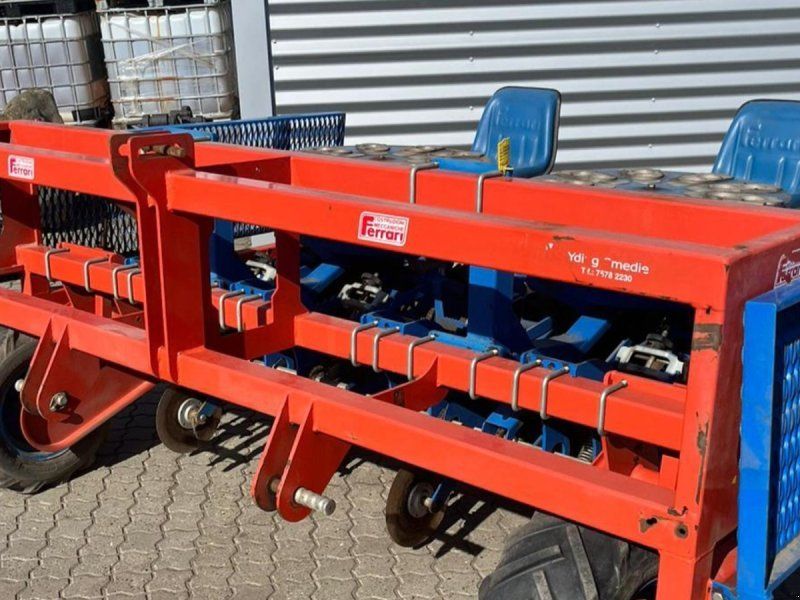 Ferrari Multipla 2/1