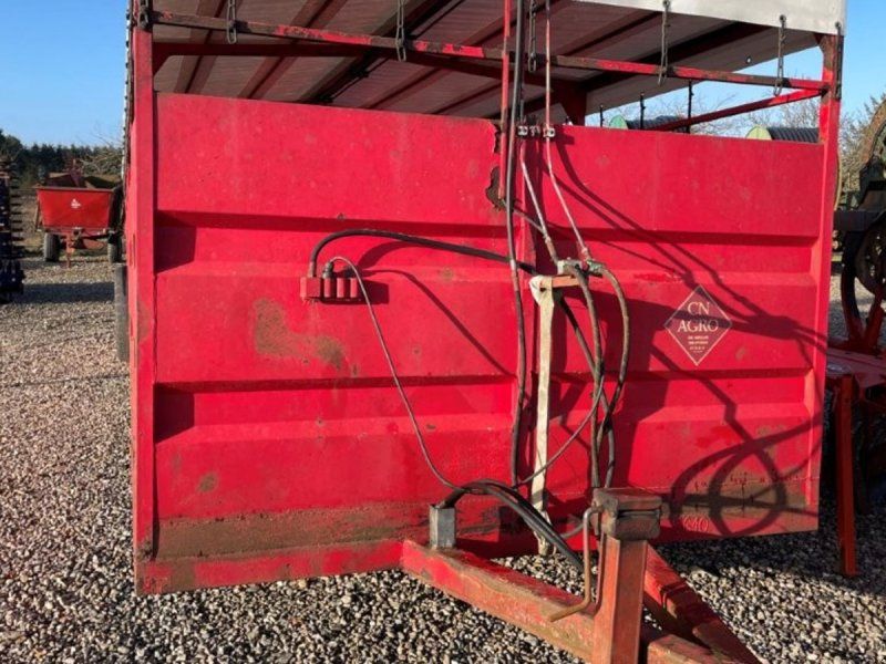 Agro kreaturvogn 8m Kreaturvogn 8m hæve/sænk