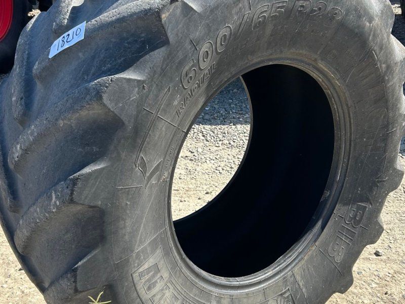 Michelin 600/65R28