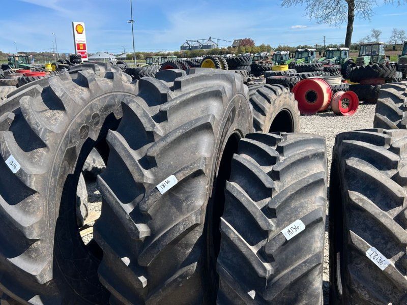Michelin 710/70R42 + 600/70R30  VF afm.