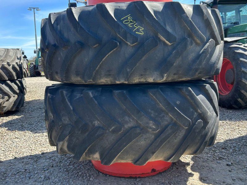 Goodyear 650/85R38-38