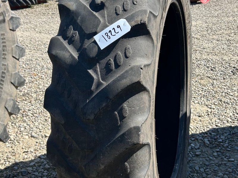 BKT 380/85R38