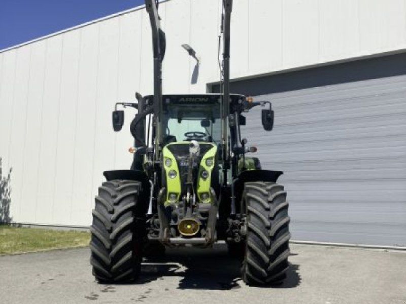 Claas ARION 620 CMATIC