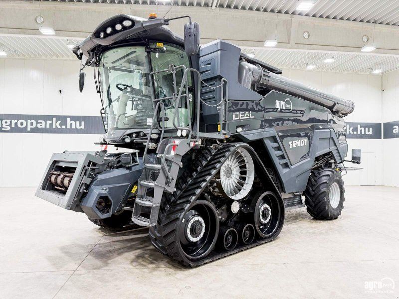 Fendt Ideal 9 T rotary  with 12.2 m 7040 Draper header with tro