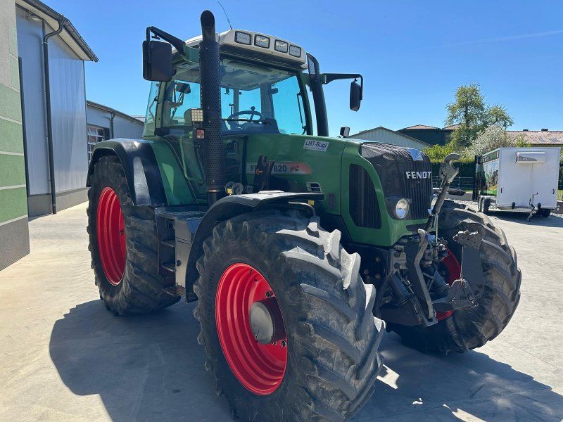 Fendt 820 Vario COM3  Trimble GPS RTK