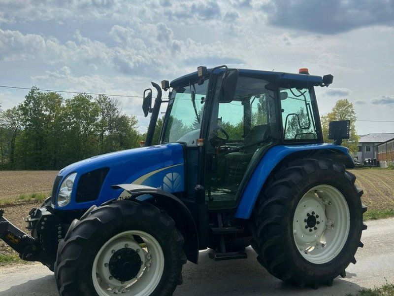 New Holland TL90A (4WD)