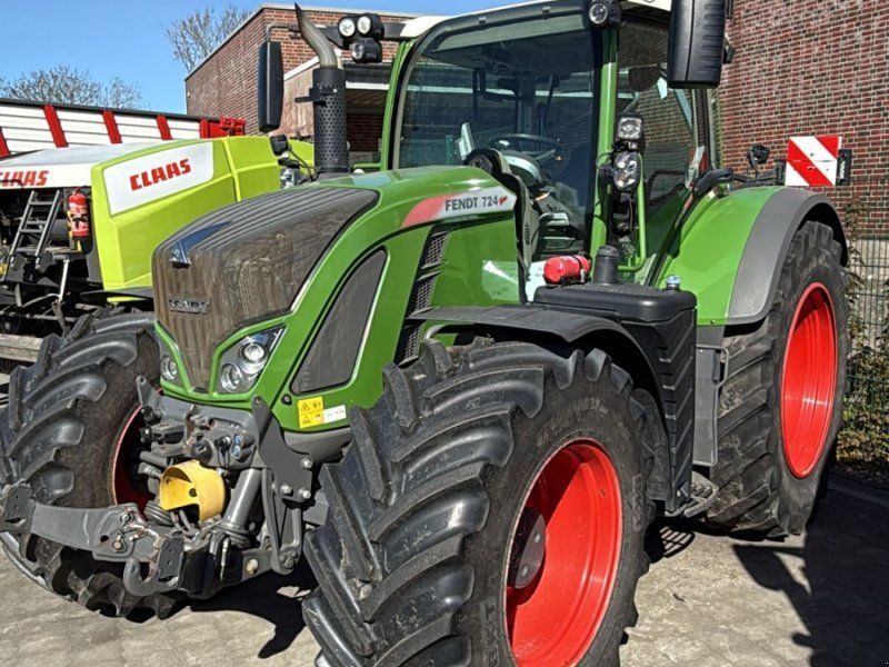 Fendt 724 Vario S4 ProfiPlus