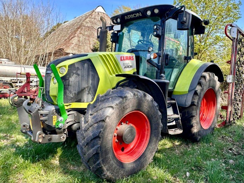 Claas Arion 550 CMATIC