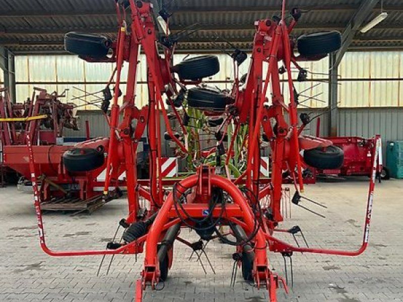 Kuhn GF 8702