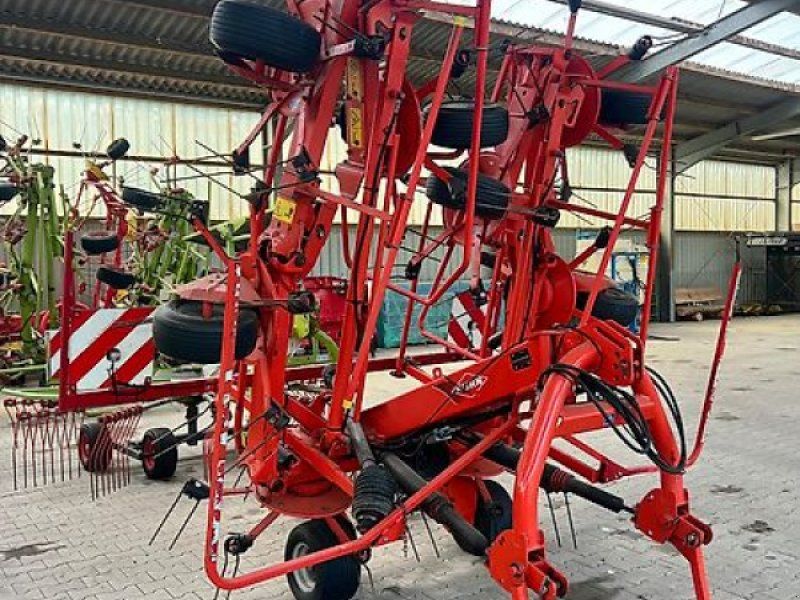 Kuhn GF 8702