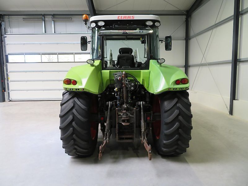 Claas Arion 520 mit Frontlader+DL+Klima+FKH