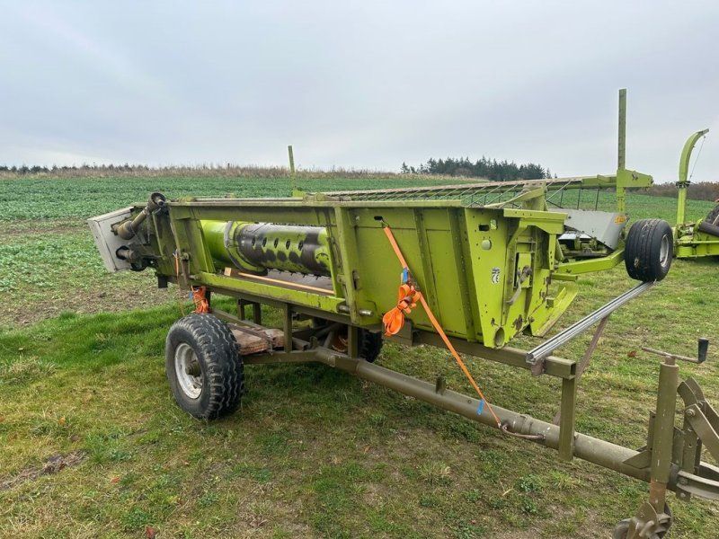 Claas Rake-Up C390