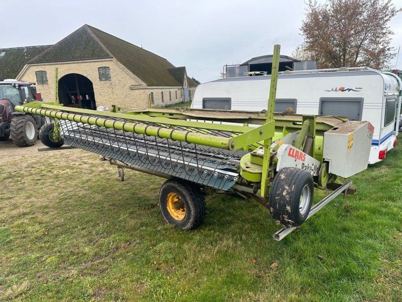 Claas Rake-Up C390