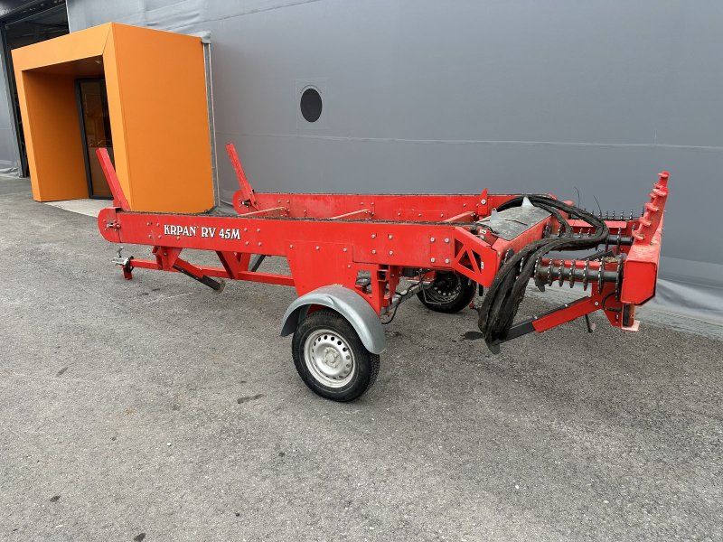 Uniforest Krpan Zuführtisch RV45M,