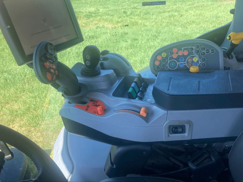 New Holland T7.225 AC S5