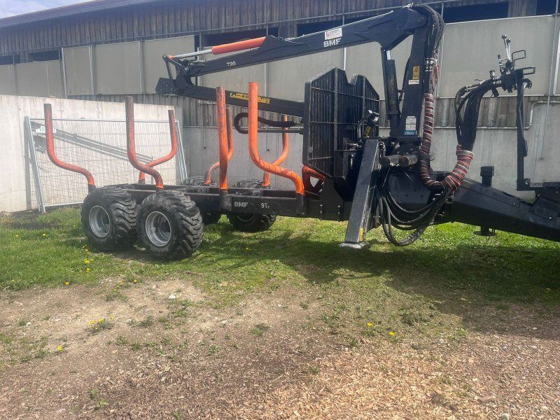 BMF 9 T2 mit Kran 720