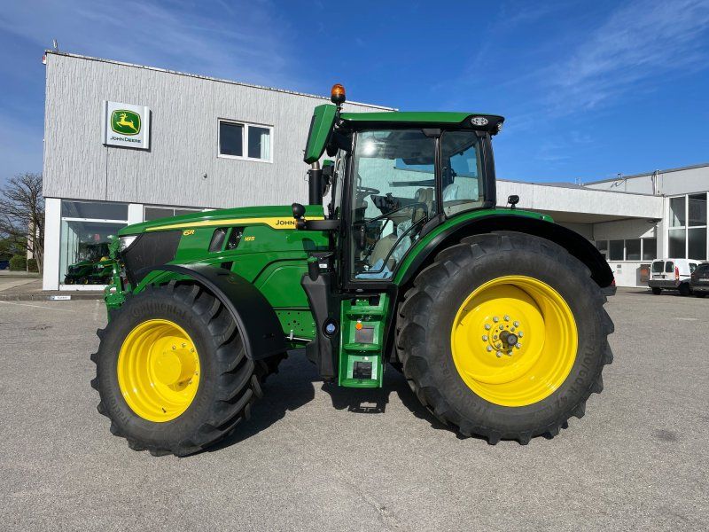 John Deere 6R 185