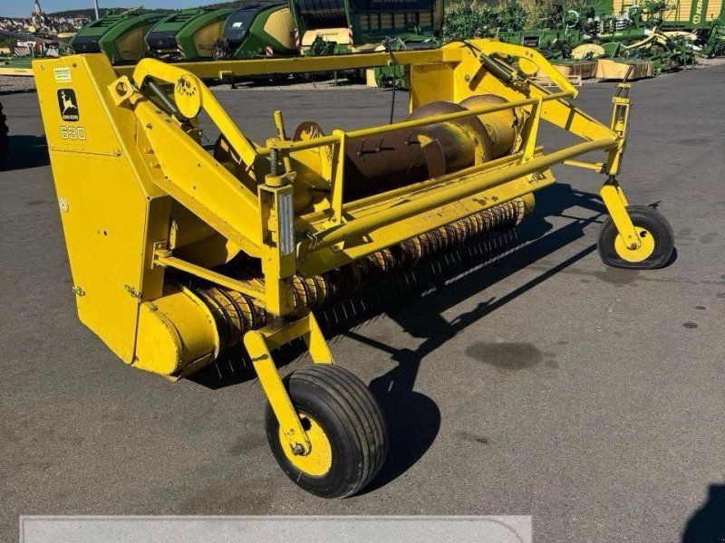 John Deere 630
