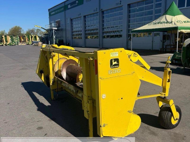 John Deere 630