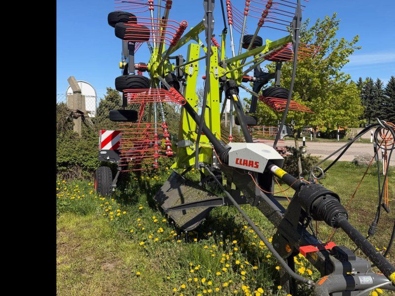 Claas Liner 2700