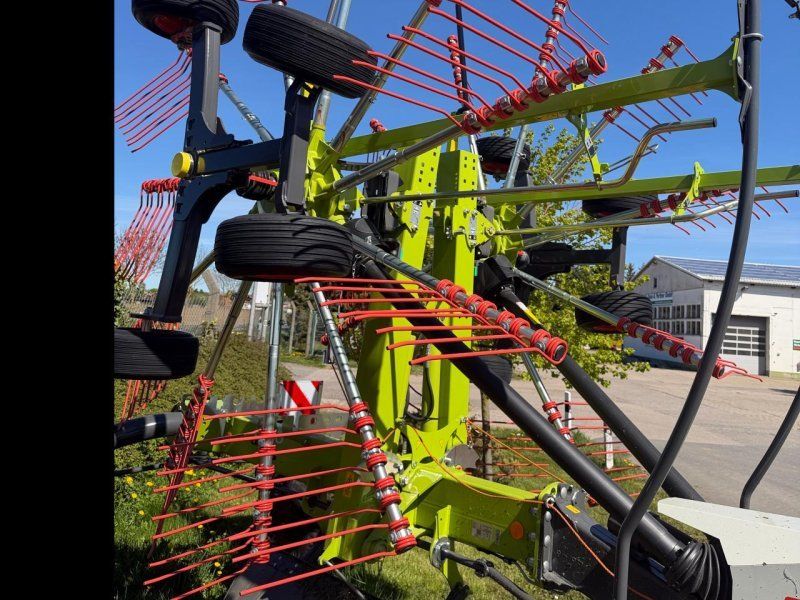 Claas Liner 2700