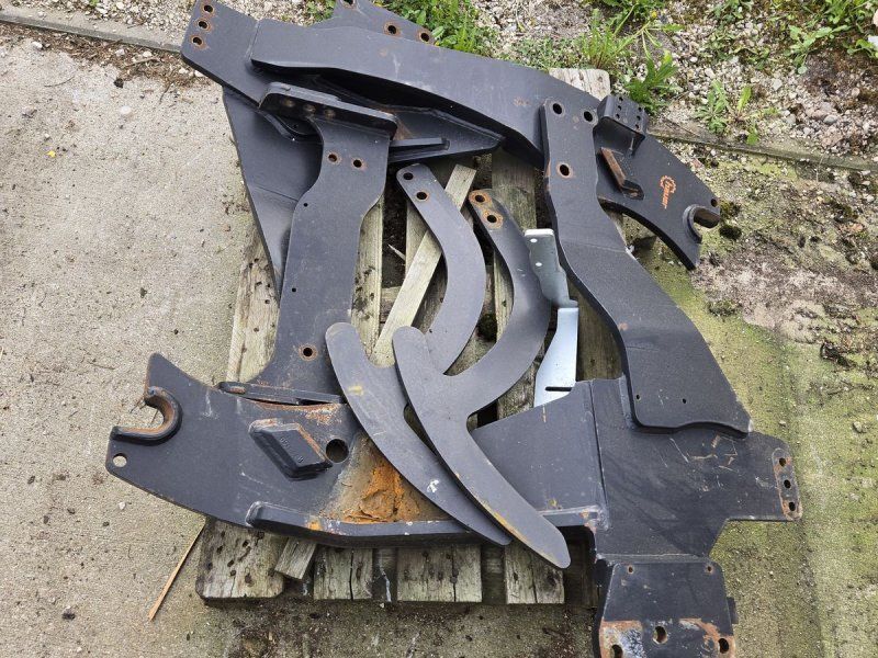 Hauer Anbauteile für New Holland T5.95