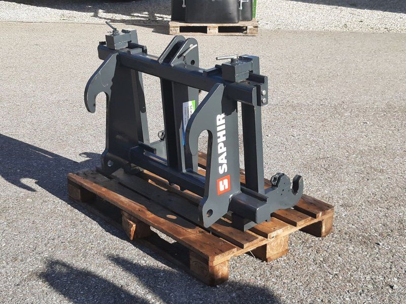 Saphir Adapter CNH-3-Punkt