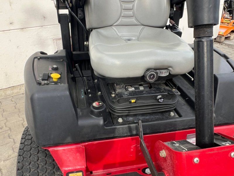 Toro Groundsmaster 3280-D