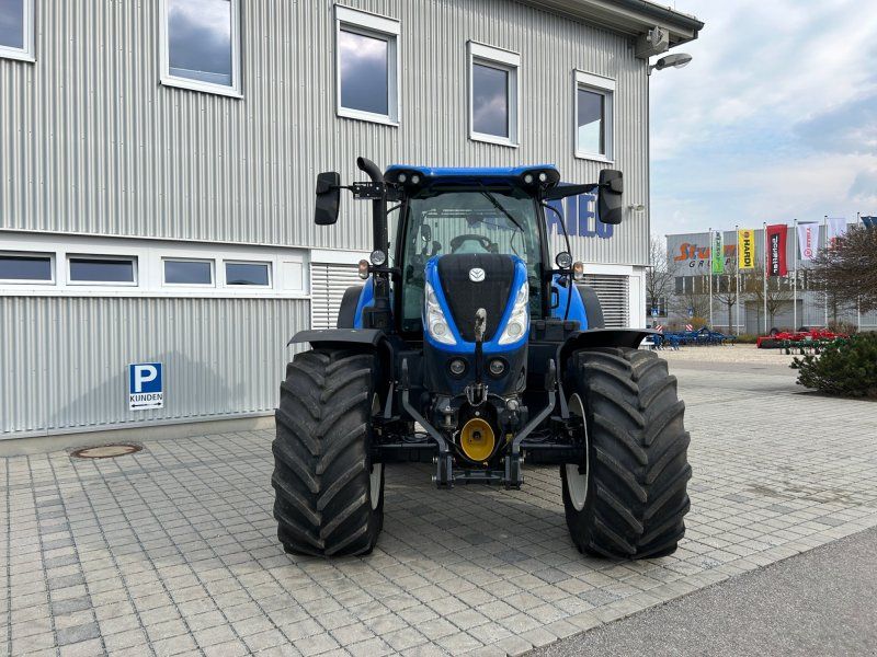 New Holland T 7.190 AutoCommand