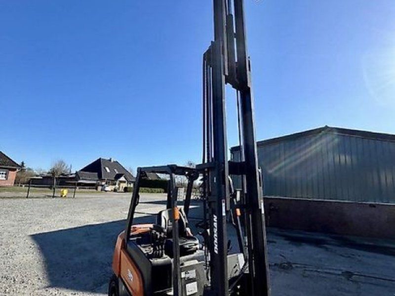 Doosan NXP30 Diesel Stapler EURO V 5540mm Mast