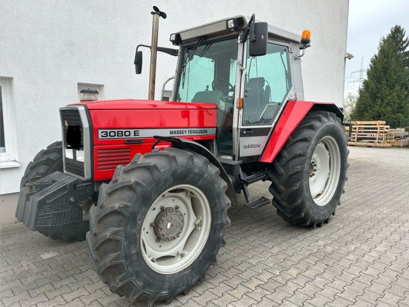 Massey Ferguson 3080E
