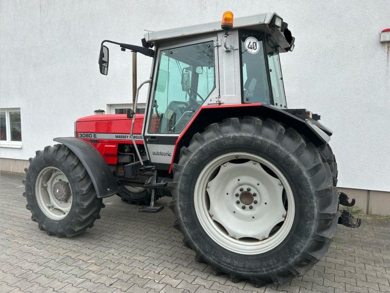 Massey Ferguson 3080E