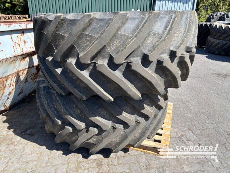 Fendt 540/65 R28 + VF 710/60 R38