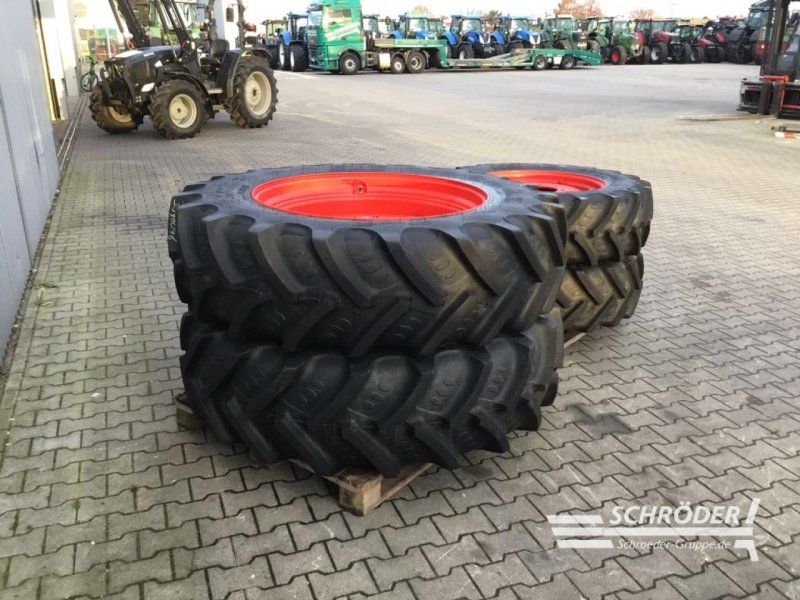 Fendt KOMPLETTRÄDER 380/70R28 + 420/85R38 BKT