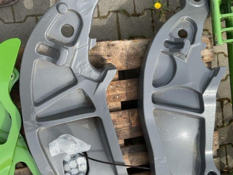 Fendt ANBAUKONSOLEN / ANBAUTEILE | 700ER