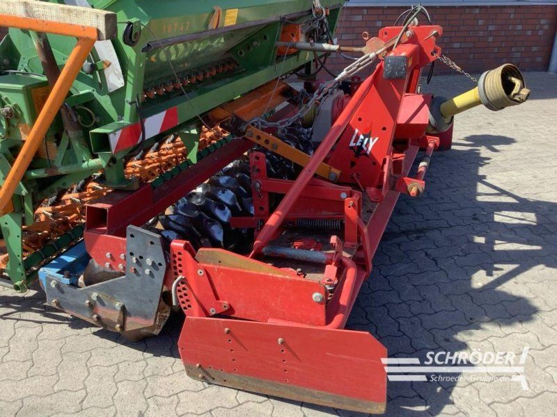 Amazone AD 8-301 SPECIAL / LELY TERRA 33