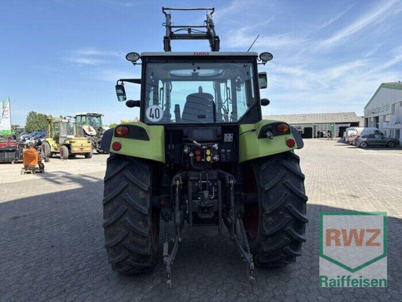 Claas Axos 320C