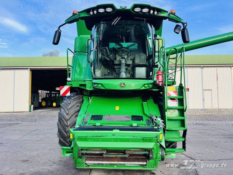 John Deere T660