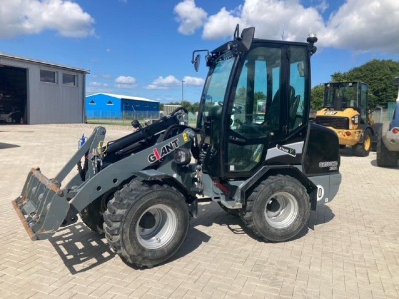 Giant 2500 HD xtra
