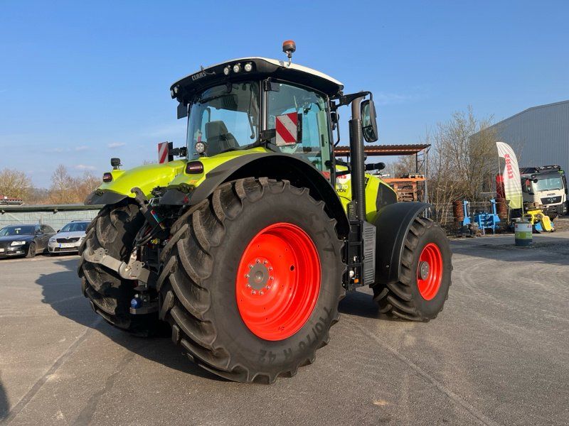 Claas Axion 870