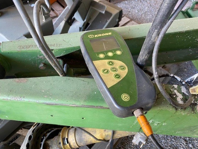 Krone COMPRIMA V 150 XC RUND