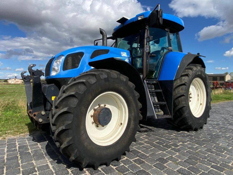 New Holland T 7550