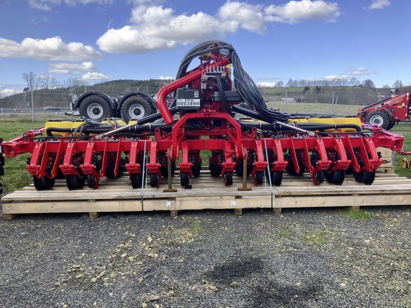 Väderstad TEMPO 12 mit WSX