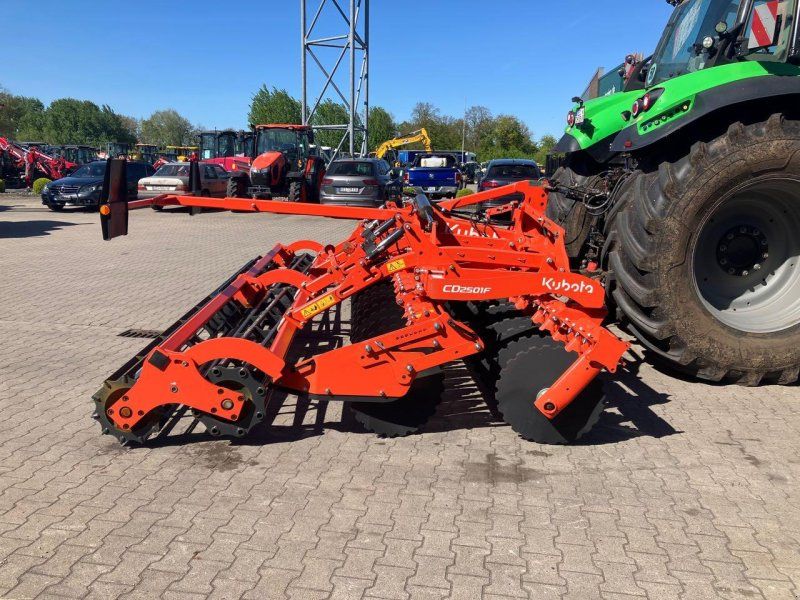 Kubota CD2501 F- hydr Tiefenverst.