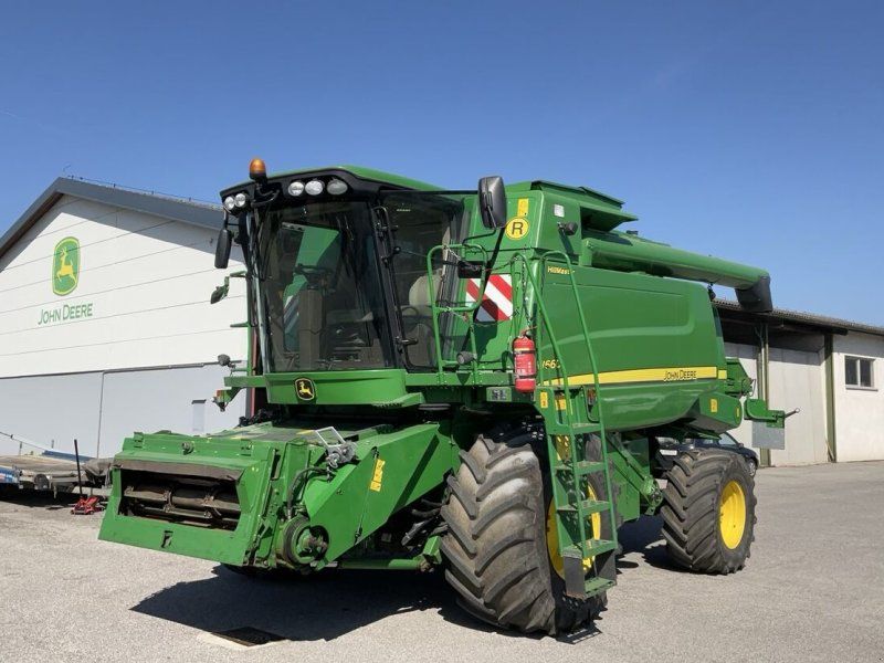 John Deere W660