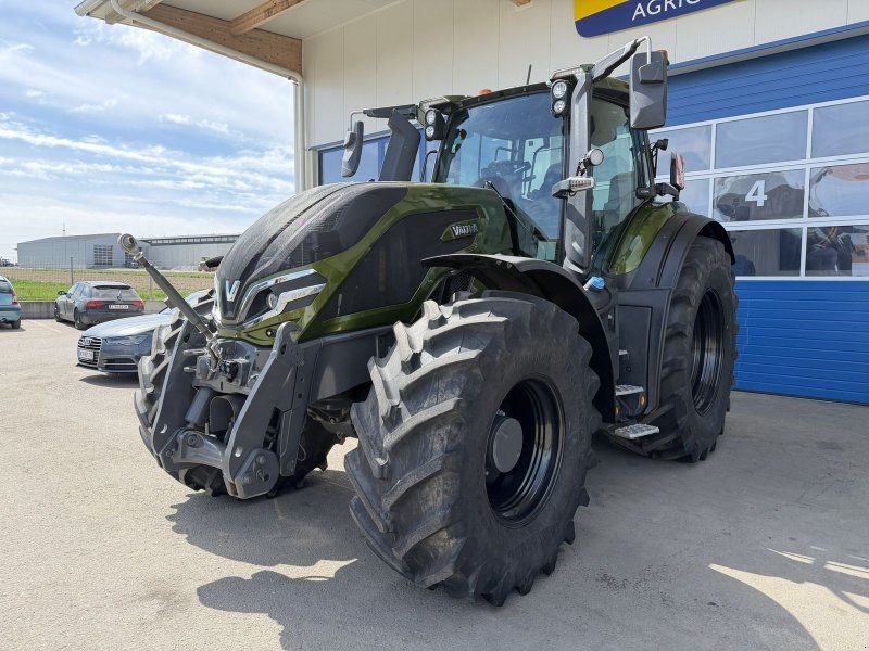 Valtra Q305
