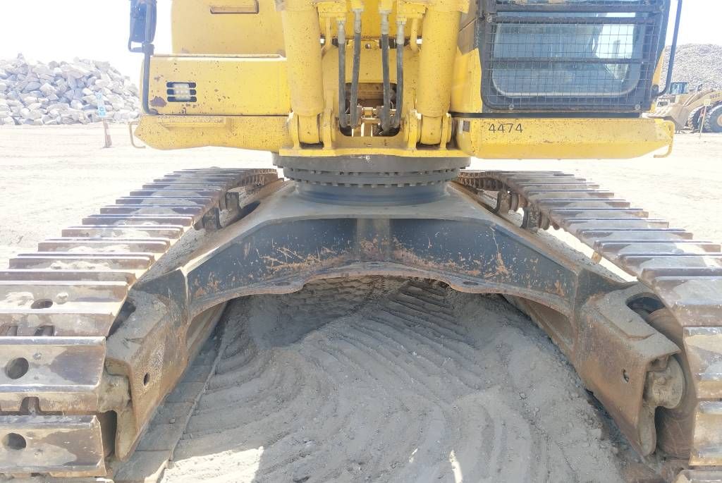 Komatsu PC500LC (multiple units available for sale in KSA)