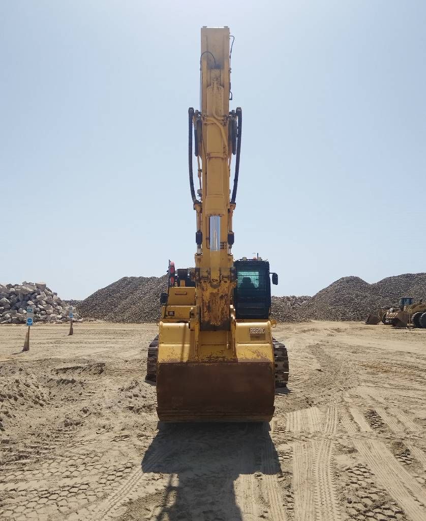 Komatsu PC500LC (multiple units available for sale in KSA)